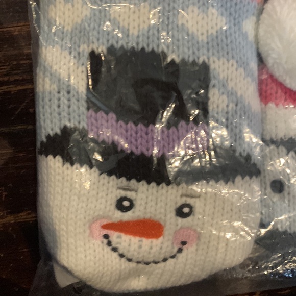 Ladies Hallmark Faux shearling slipper socks size 4-10 Brand new - Picture 4 of 5